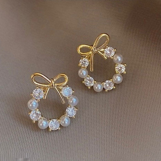 Bow Pearl Studs pair