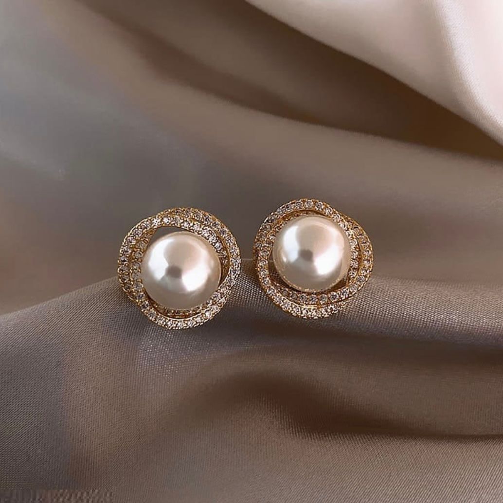 Pearl Studs pair