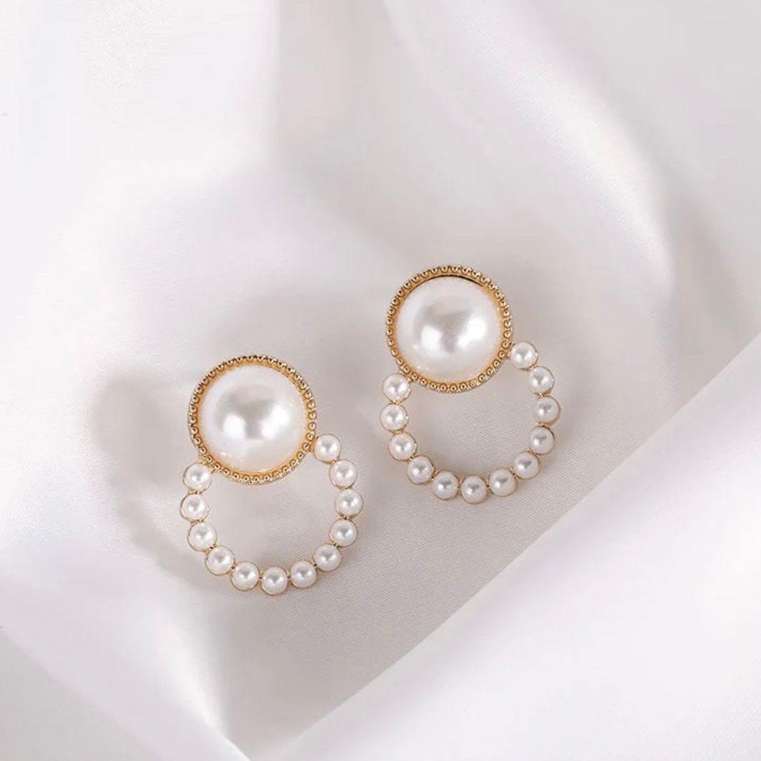 Round Pearl Studs pair